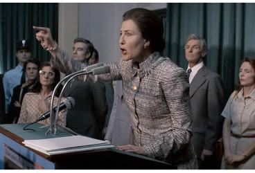 Cine: Simone, la mujer del siglo