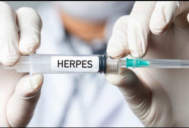 Mesa informativa para concienciar sobre la prevención del herpes