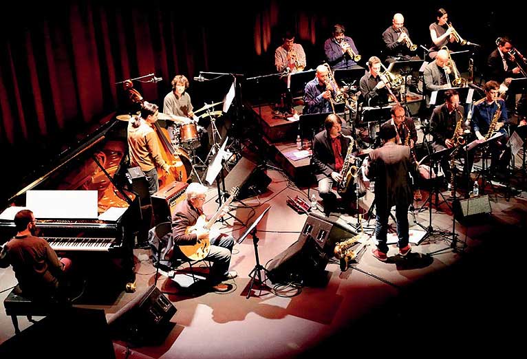 imagen de orquesta de música