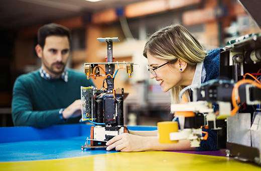 Colaboración de la Universidad de Sevilla con el sector empresarial