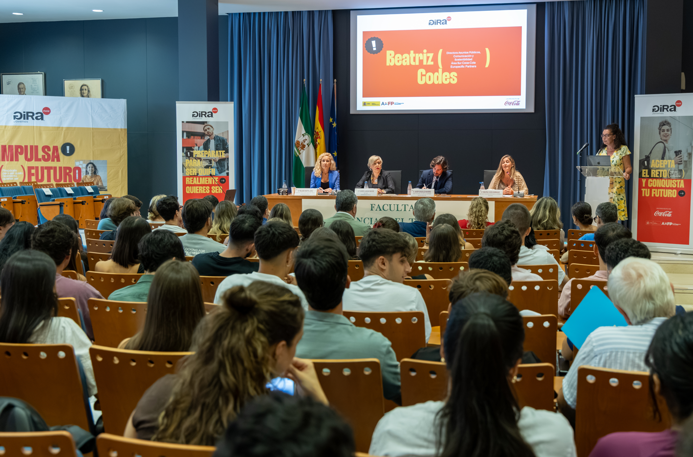 Milagros Martin,  Carmen Vargas,  Javier González, Beatriz Codes y María Cano