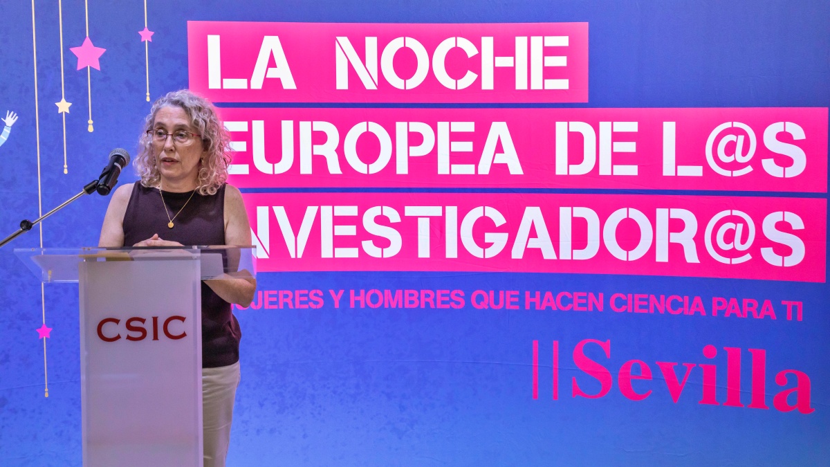 Montserrat Arista, vicerrectora de Investigación de la US
