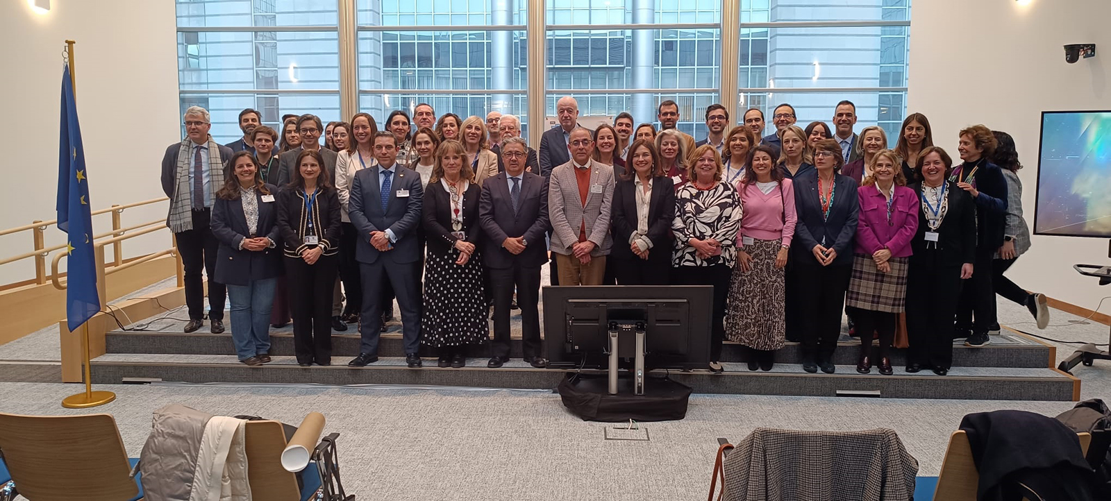 Foto de familia de la delegación de Alumni US en Bruselas