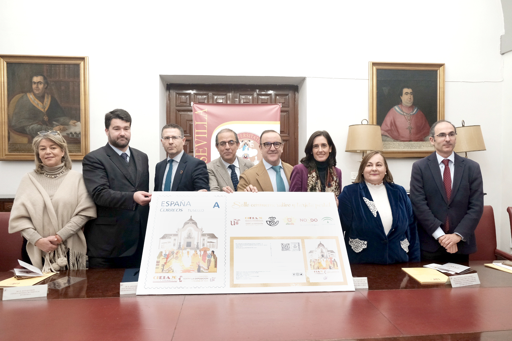 Presentación del sello y la postal en la Universidad de Sevilla