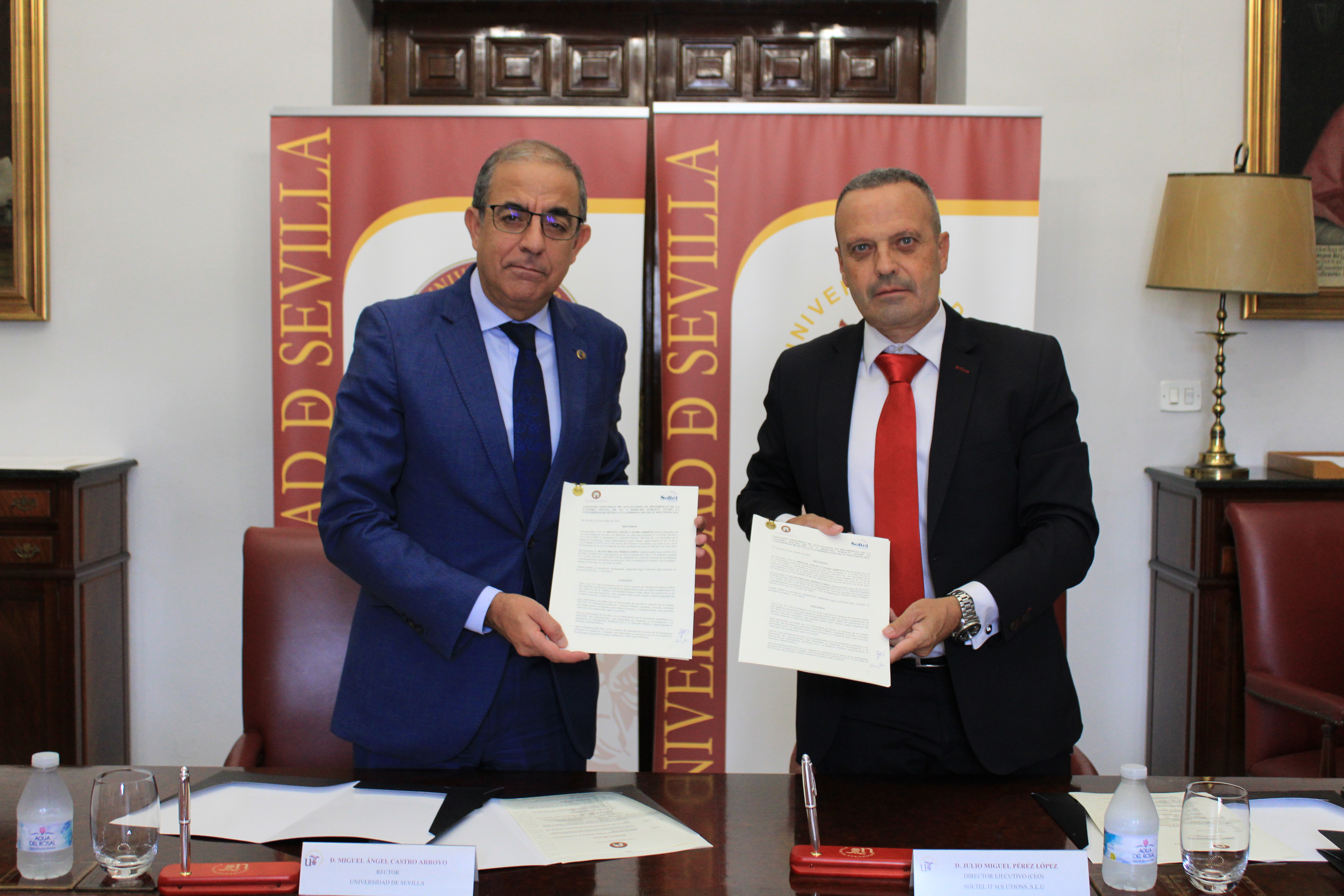 El rector de la US Miguel Ángel Castro y el CEO de Soltel Julio Miguel Pérez López