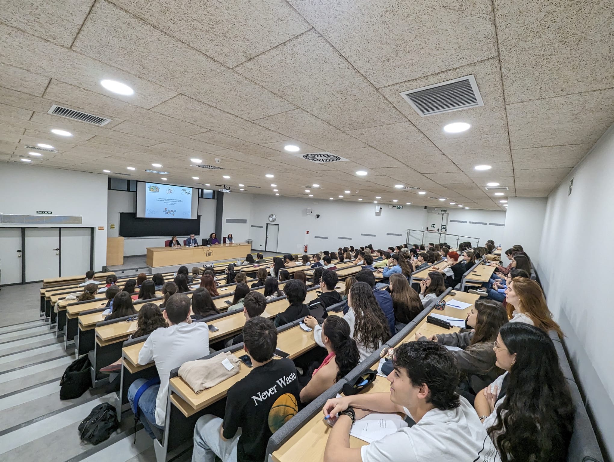 Celebradas las Jornadas de Divulgación Científica sobre Toxicología en la US