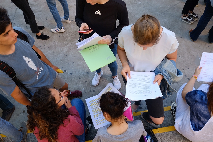 Alumnos antes de realizar la prueba